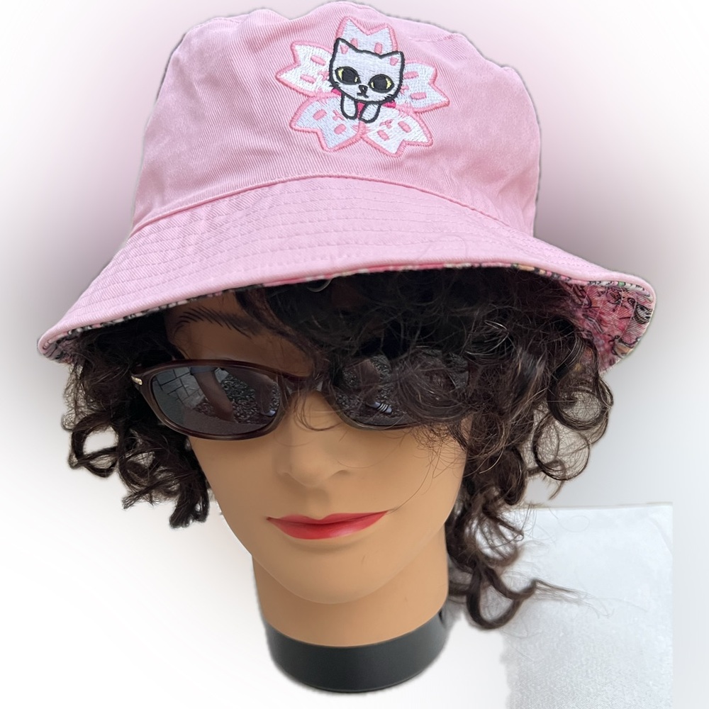 🐱Tokidoki Sakura Celebration Bucket Hat | Reversible | Hello Kitty and Friends - Picture 5 of 17